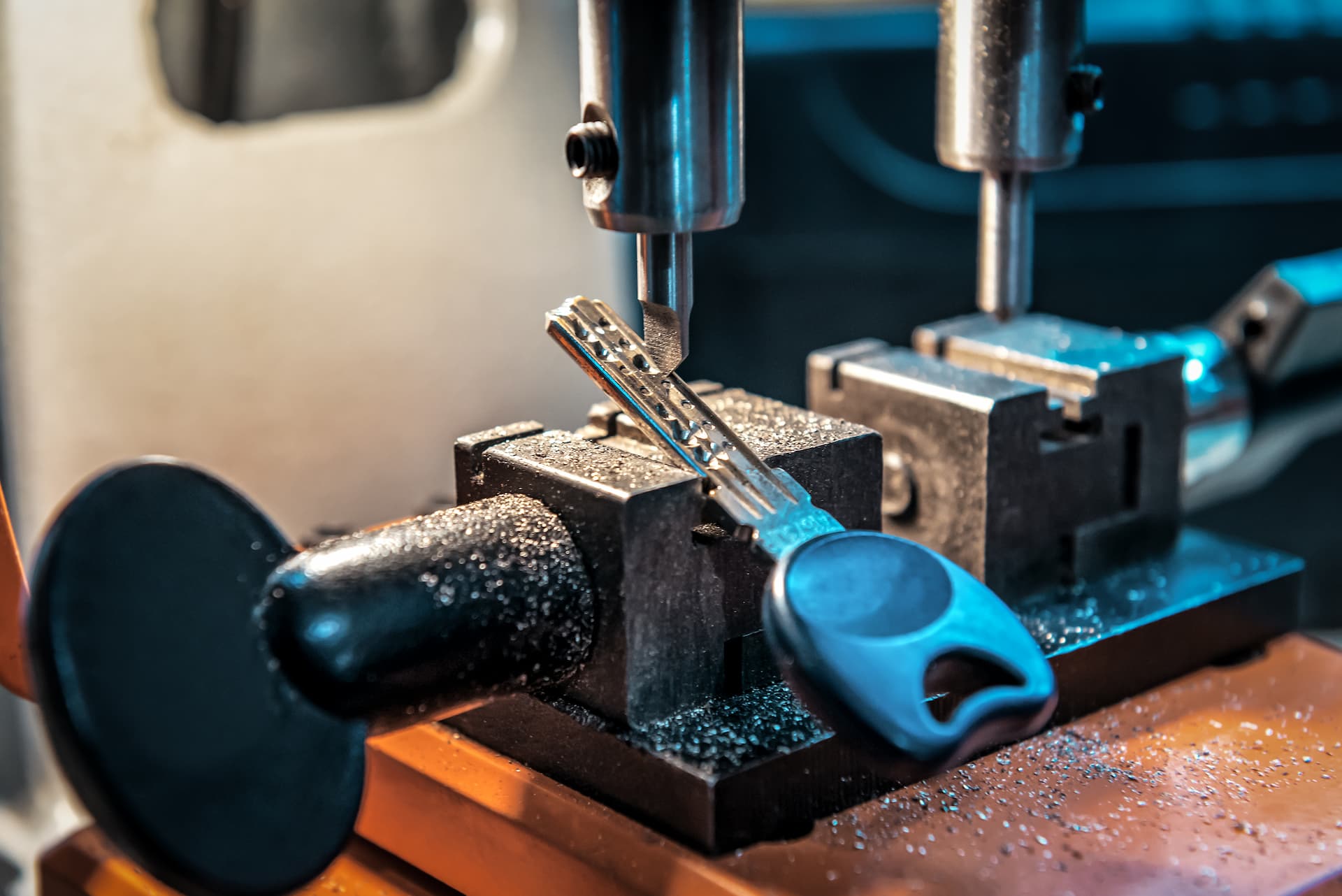 Duplicate Machine Key Locksmith Industrial Theme (1)